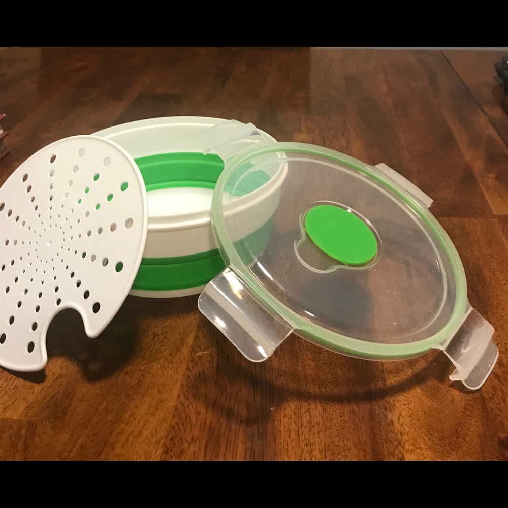 Weight Watchers Microwave Food Steamer & Storage